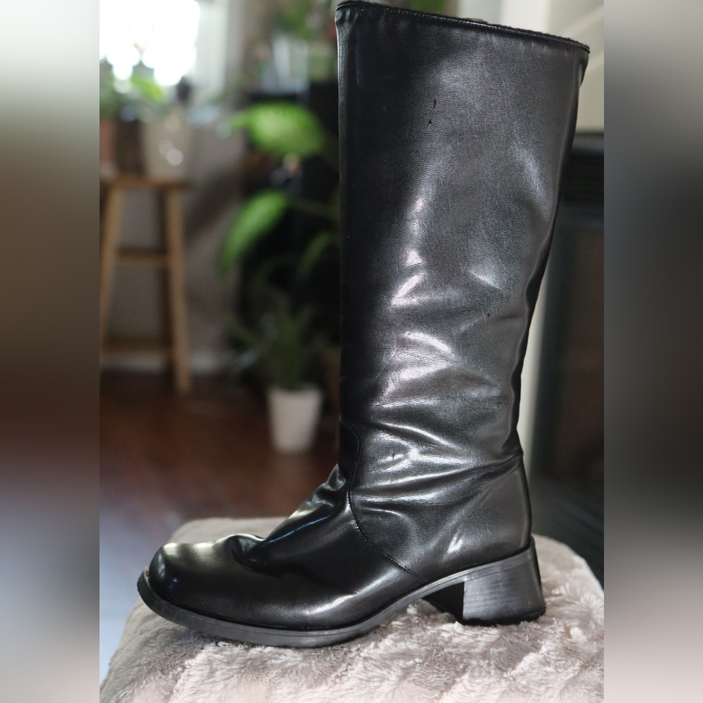 90's chunky boots